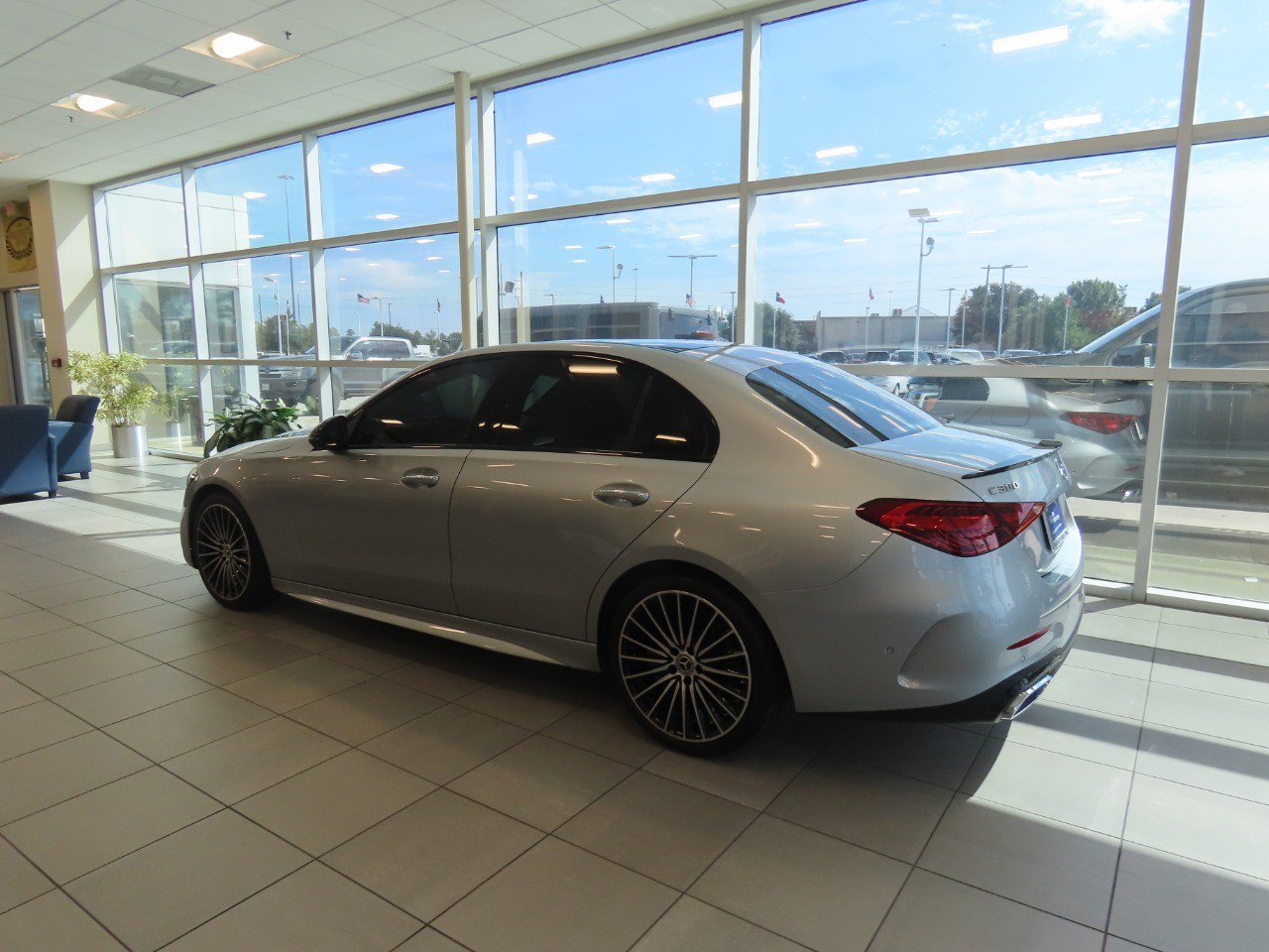 Used 2023 Mercedes-Benz C 300 Sedan image 11