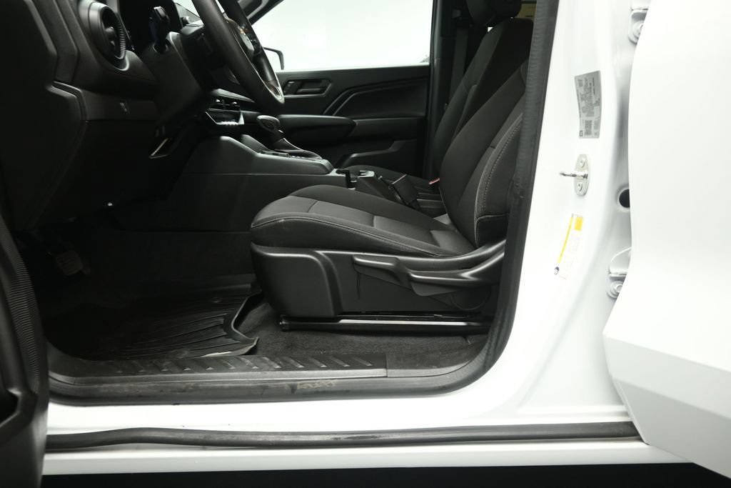 Used 2023 Chevrolet Colorado W/T w/ WT Convenience Package RWD image 9