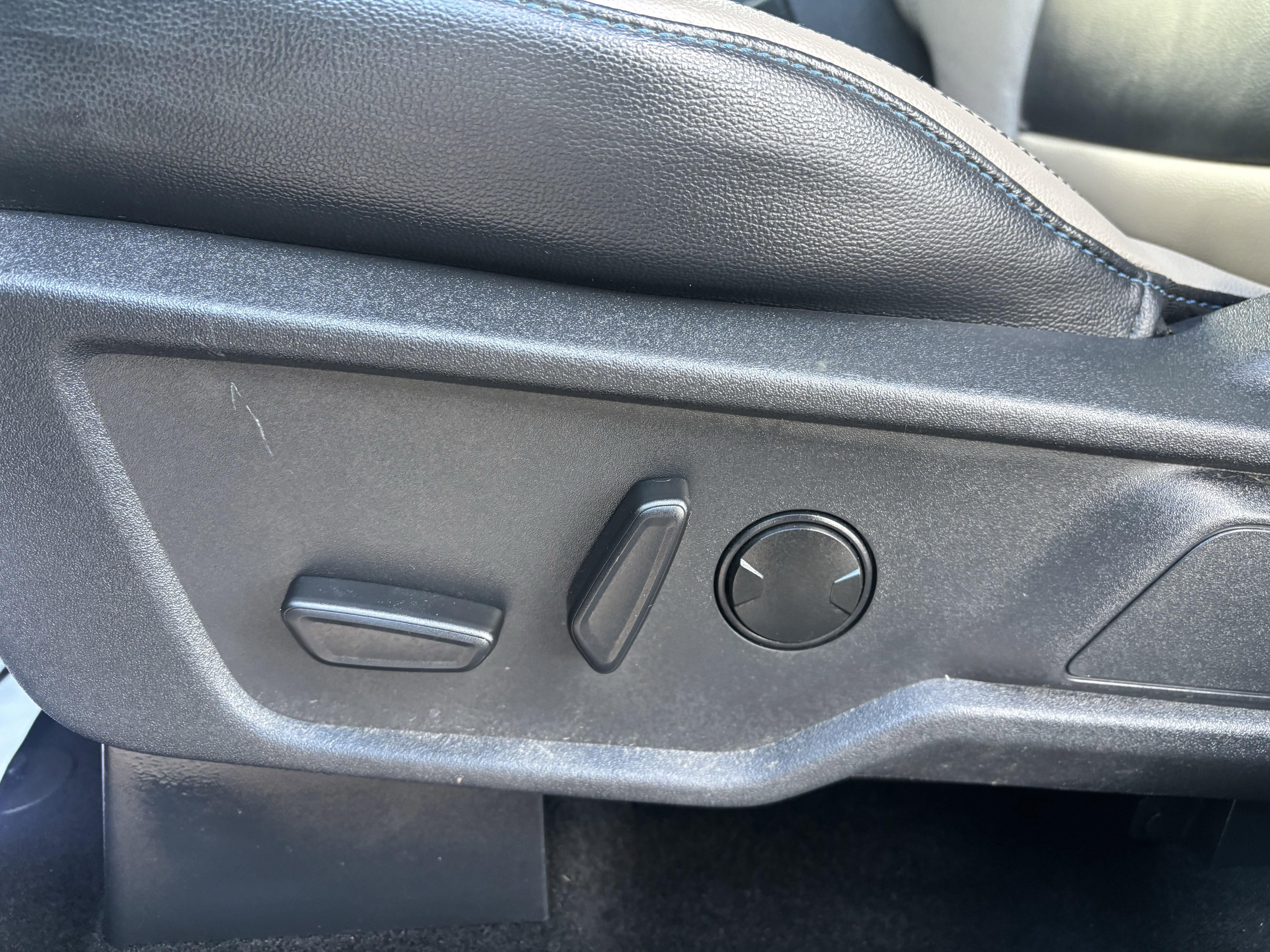 Certified 2024 Ford Bronco Wildtrak image 13