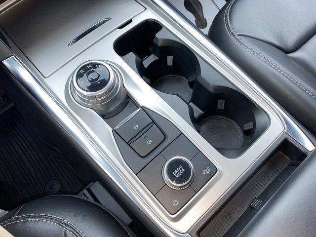 Certified 2022 Ford Explorer XLT w/ Equipment Group 202A image 14