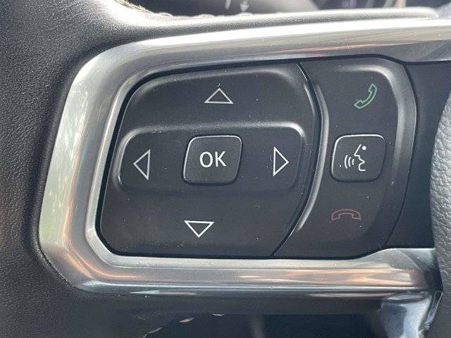 Used 2023 Jeep Gladiator Overland w/ LED Lighting Group AWD/4WD image 22