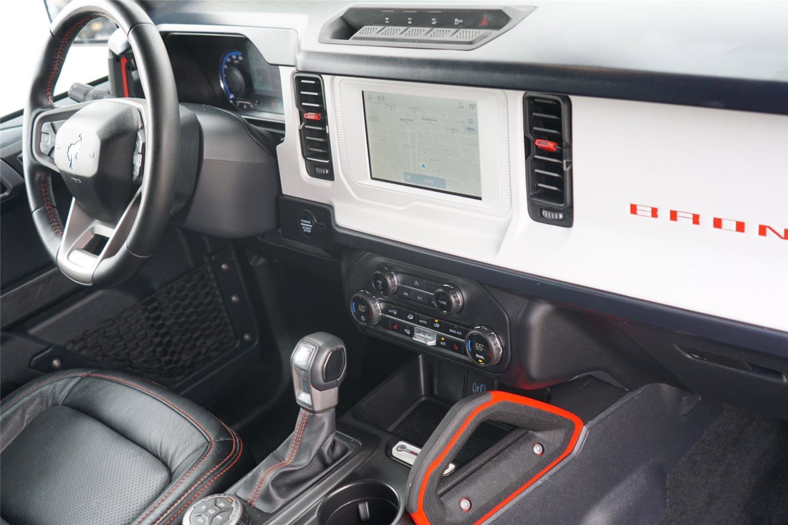 Certified 2023 Ford Bronco Heritage Edition AWD/4WD image 29