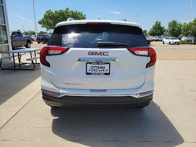 Used 2023 GMC Terrain SLT FWD image 6