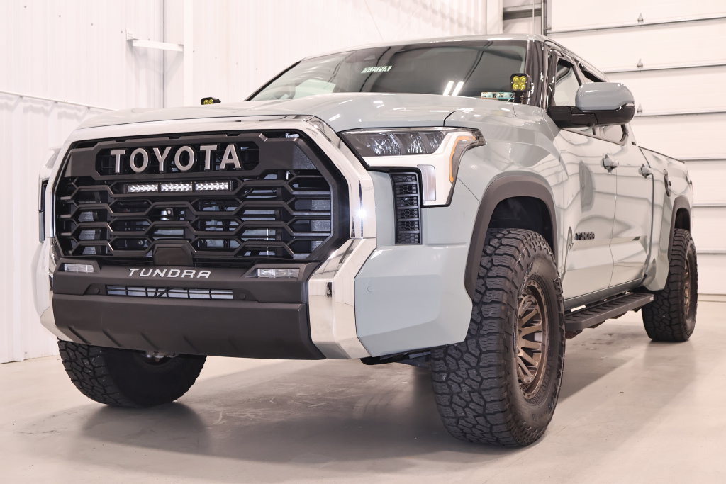 Used 2022 Toyota Tundra SR5 w/ TRD Off-Road Premium Package AWD/4WD image 6