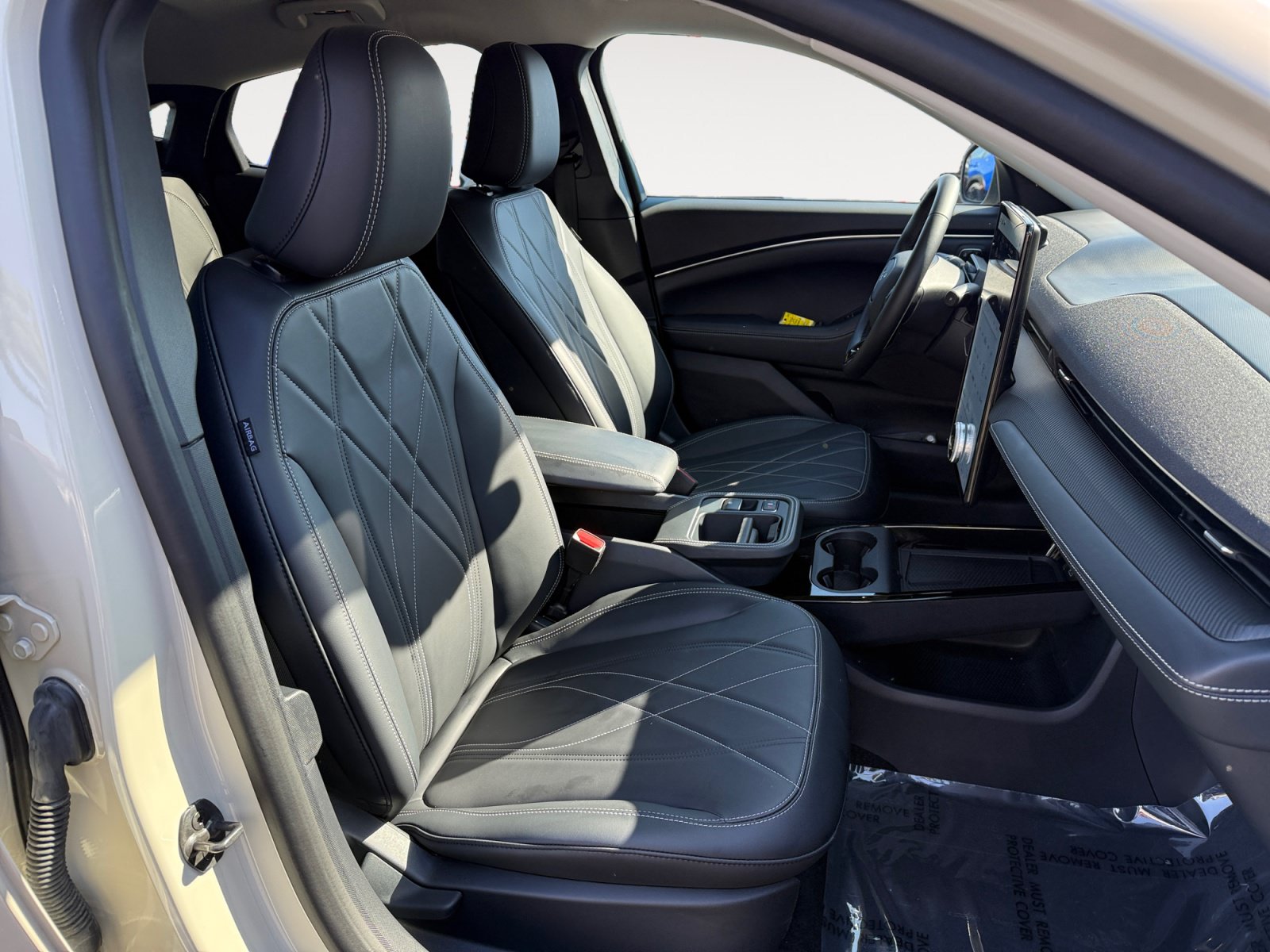 Certified 2025 Ford Mustang Mach-E Select w/ Comfort Package Lite AWD/4WD image 19