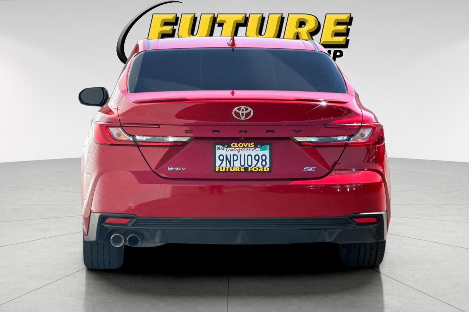 Used 2025 Toyota Camry SE w/ Multimedia Upgrade Package FWD image 4