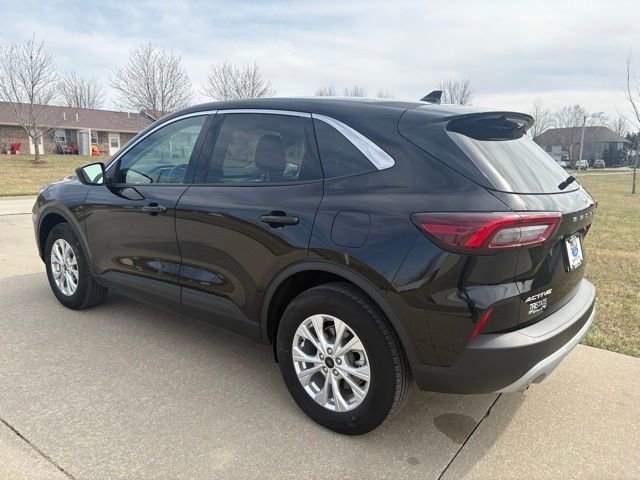 Certified 2024 Ford Escape Active AWD/4WD video 2