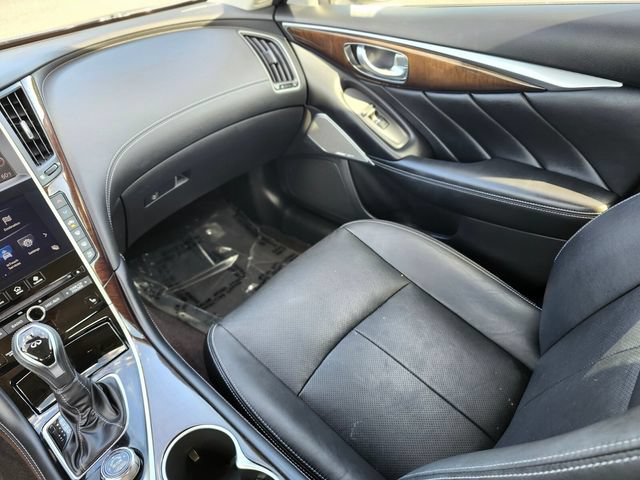Used 2018 INFINITI Q50 Luxe w/ Sensory Package (Luxe) AWD/4WD image 15