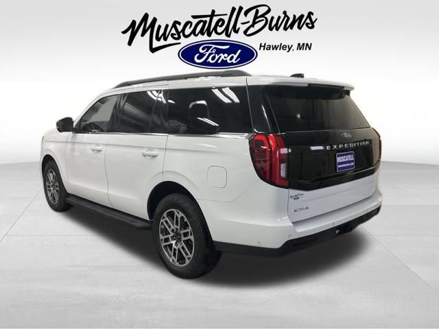 Certified 2025 Ford Expedition Active AWD/4WD image 3