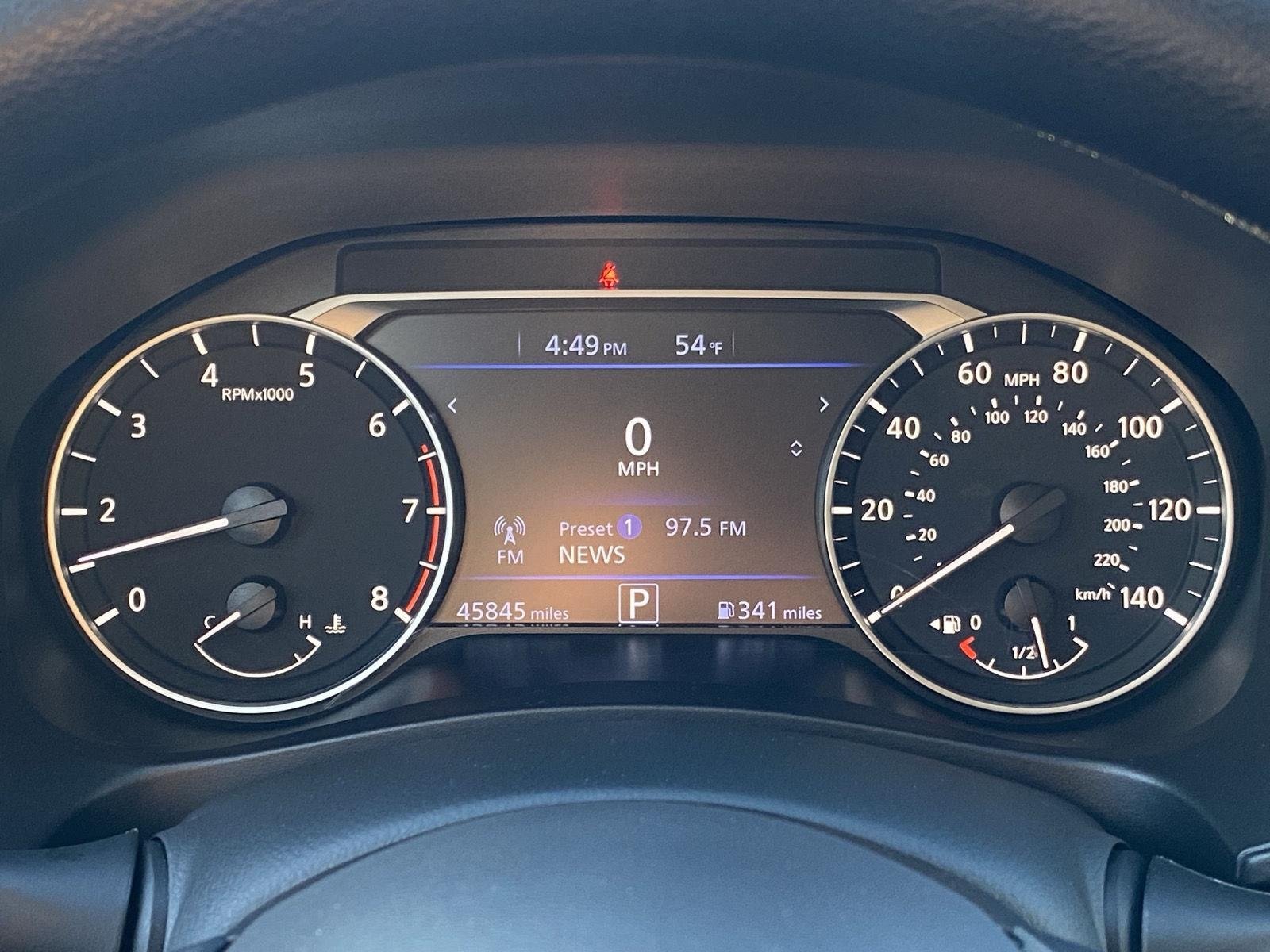 Used 2025 Nissan Altima 2.5 SV FWD image 15