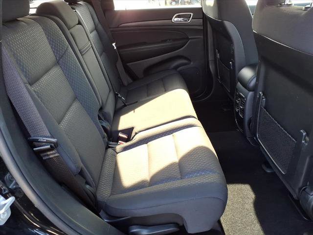 Used 2020 Jeep Grand Cherokee Laredo image 20