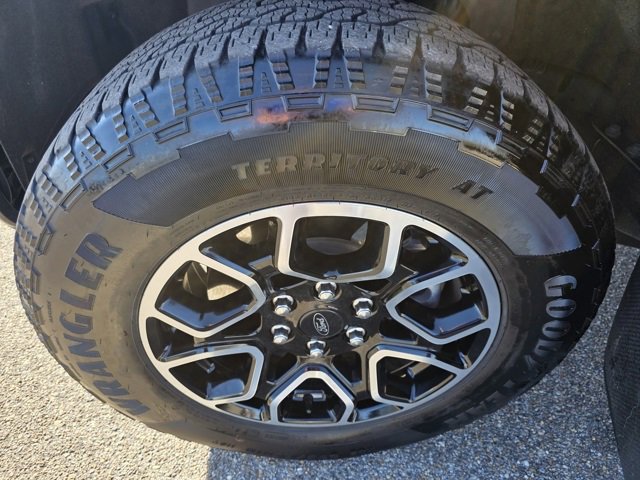 Certified 2022 Ford F150 XLT w/ Equipment Group 302A High image 12