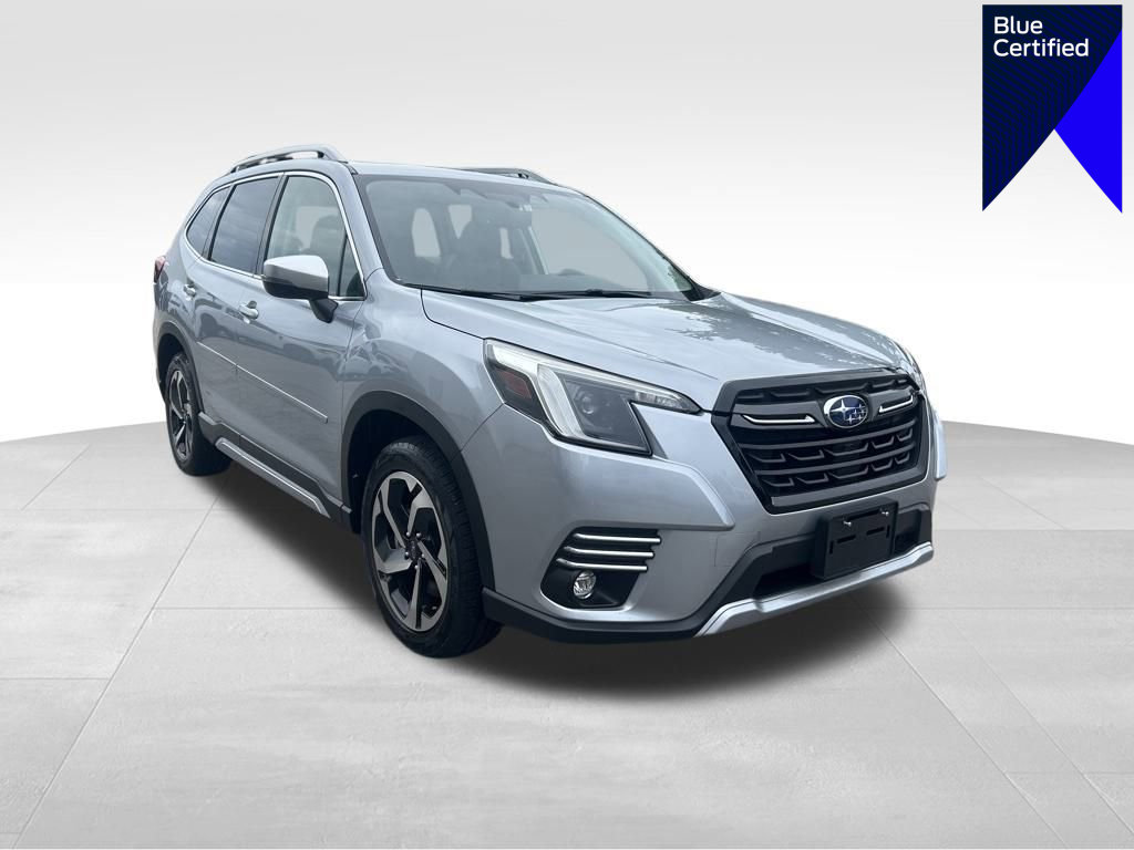 Used 2023 Subaru Forester Touring image 1