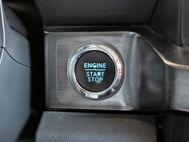 Certified 2023 Ford F250 Lariat w/ Sport Appearance Package image 33