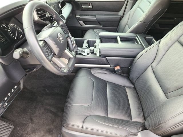 Used 2025 Toyota Tundra SR5 AWD/4WD image 12