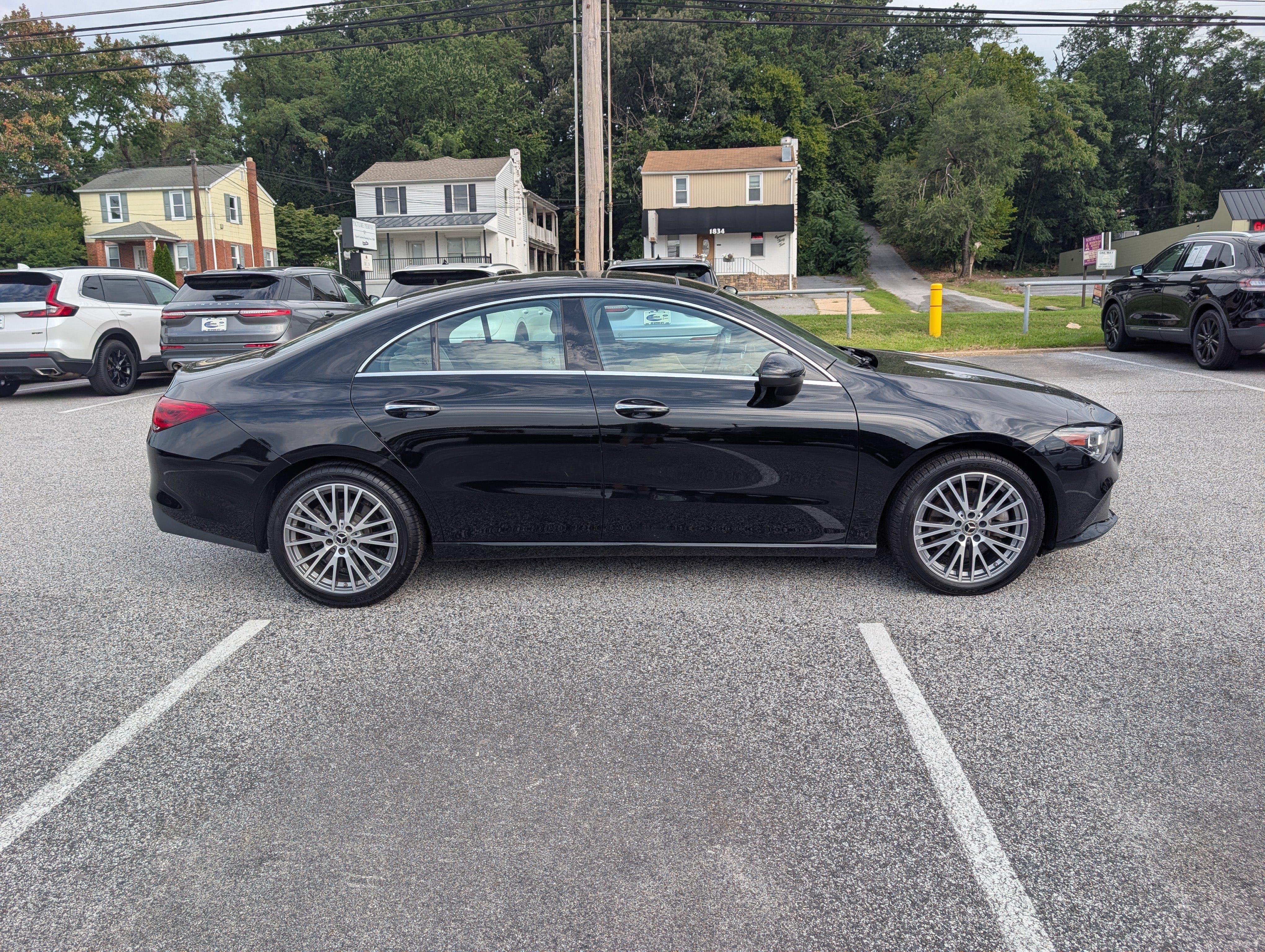 Used 2021 Mercedes-Benz CLA 250 4MATIC image 8