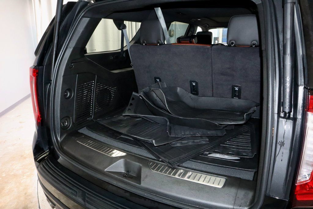 Used 2024 GMC Yukon XL Denali Ultimate image 15