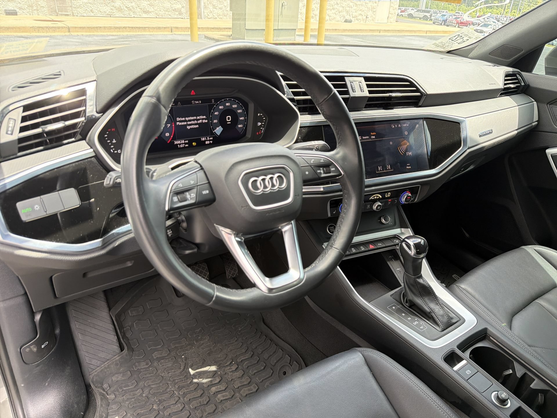 Used 2022 Audi Q3 2.0T Premium AWD/4WD image 2