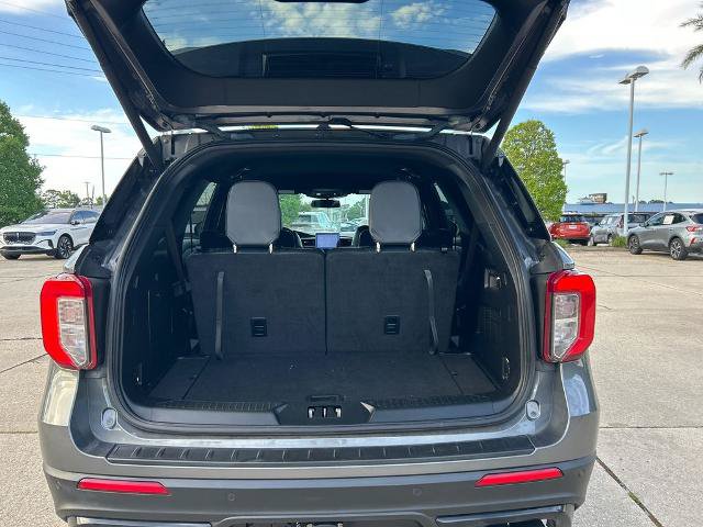 Certified 2022 Ford Explorer ST w/ ST Street Pack RWD image 6