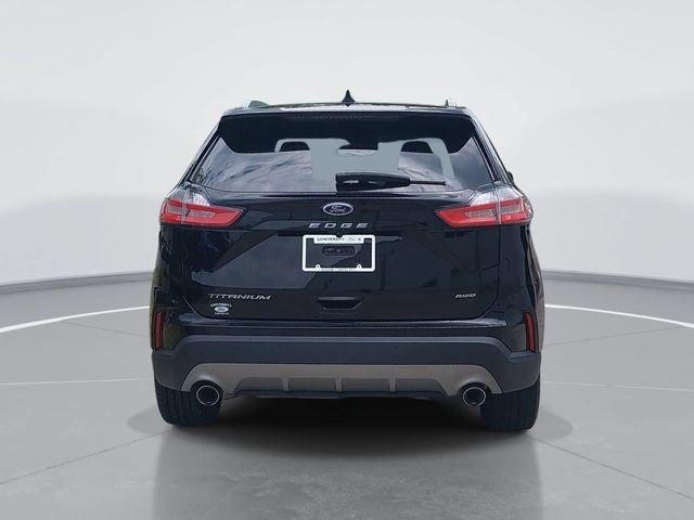 Certified 2023 Ford Edge Titanium AWD/4WD image 4
