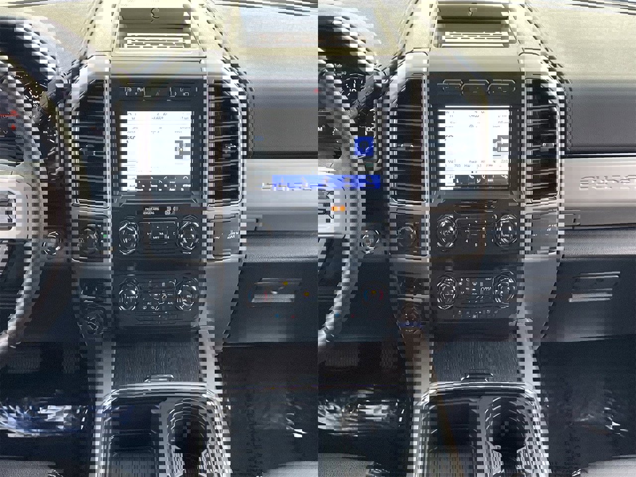 Certified 2021 Ford F250 Lariat w/ Lariat Ultimate Package image 16