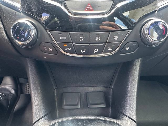 Used 2018 Chevrolet Cruze Premier w/ RS Package FWD image 18