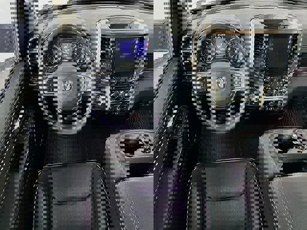 Used 2022 RAM 1500 Laramie image 13