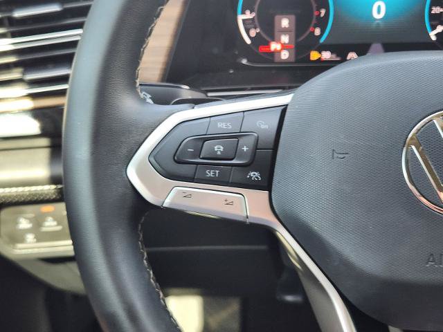 Used 2024 Volkswagen Atlas SE FWD image 27