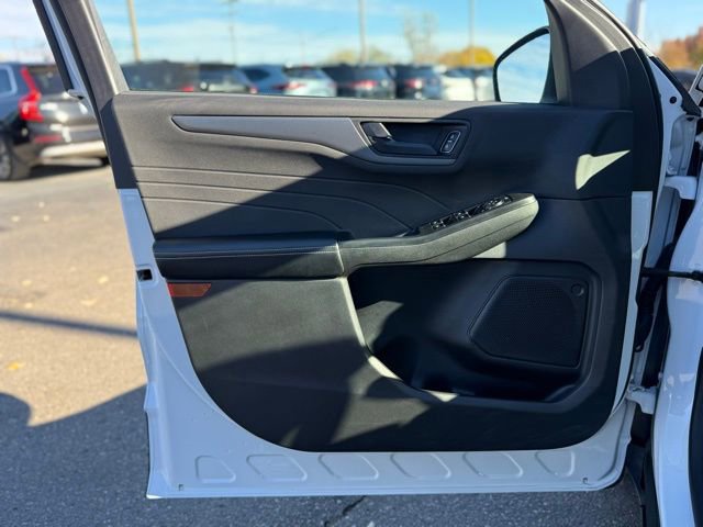 Certified 2023 Ford Escape Active image 24