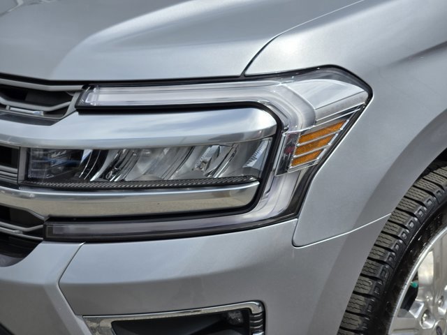 Certified 2024 Ford Expedition Platinum image 8