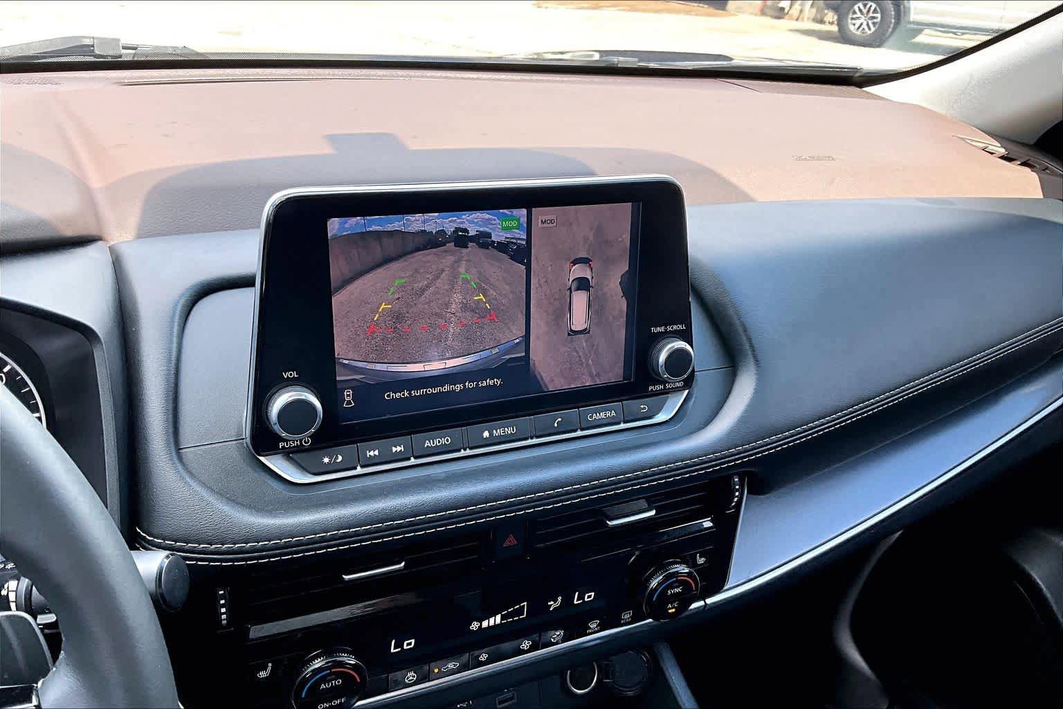 Used 2021 Nissan Rogue SV w/ Premium Package FWD image 29