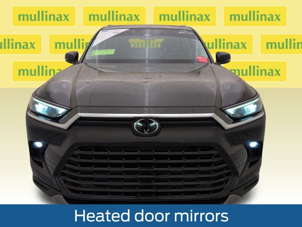 Used 2024 Toyota Grand Highlander Limited image 16