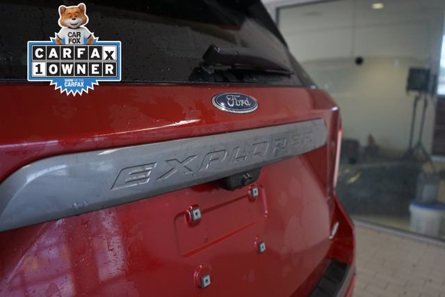 Certified 2023 Ford Explorer XLT w/ Equipment Group 202A AWD/4WD image 13