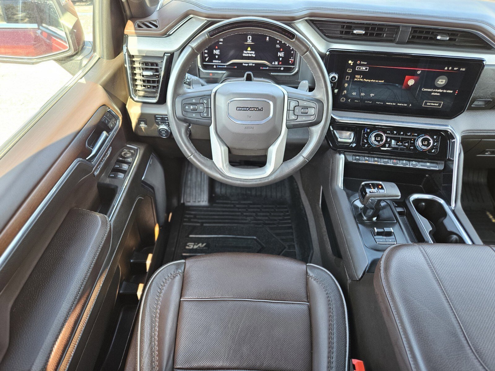 Used 2024 GMC Sierra 1500 Denali image 15