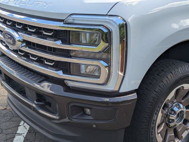 Certified 2024 Ford F250 King Ranch AWD/4WD image 9