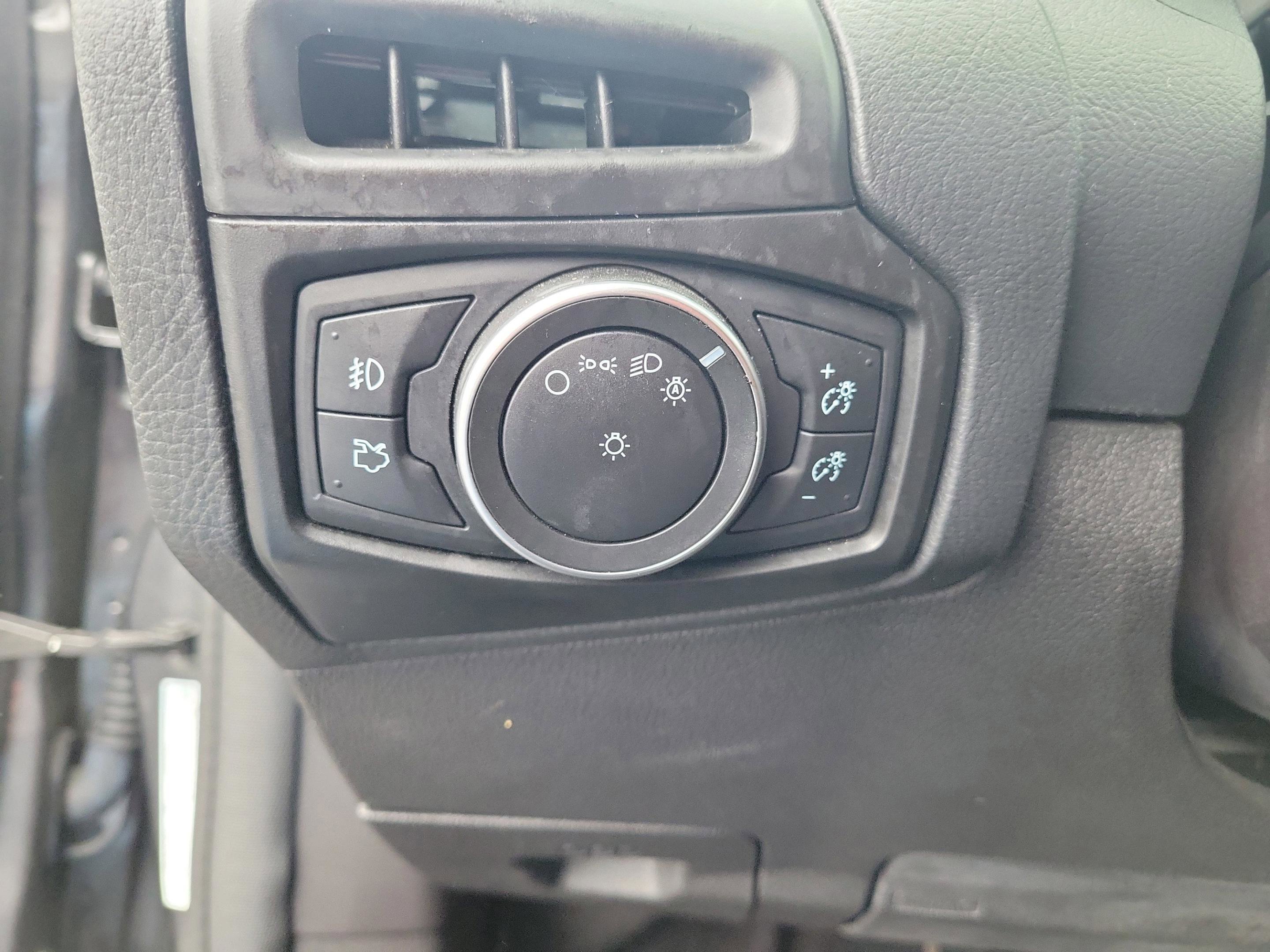 Certified 2018 Ford Focus ST image 20