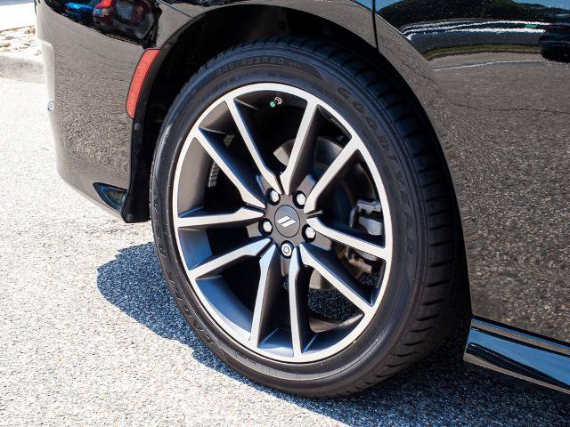 Used 2023 Dodge Charger R/T w/ Plus Group RWD image 7