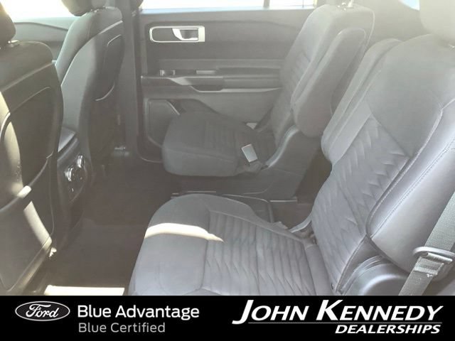 Certified 2020 Ford Explorer XLT RWD image 28