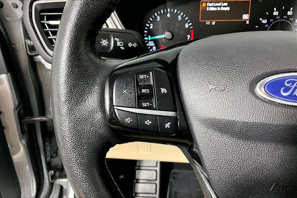 Certified 2021 Ford Escape SEL FWD image 18