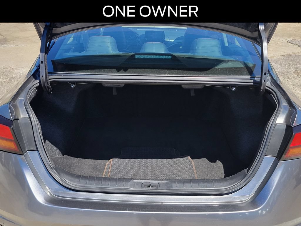 Used 2024 Nissan Altima 2.5 SR FWD image 6