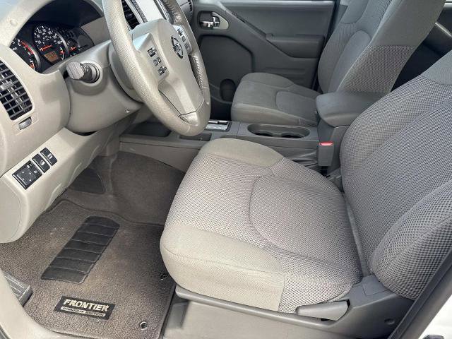 Used 2019 Nissan Frontier SV w/ Value Truck Package image 16