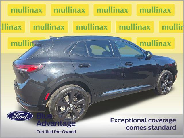 Used 2021 Buick Envision Essence w/ Technology Package I AWD/4WD image 3