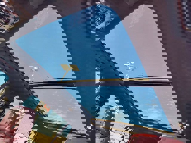 Used 2025 Cadillac Escalade Premium Luxury image 15