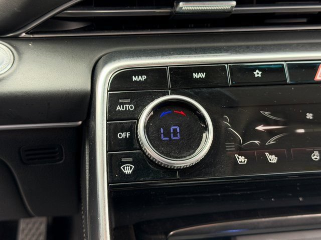 Used 2022 Genesis GV80 2.5T AWD/4WD image 22