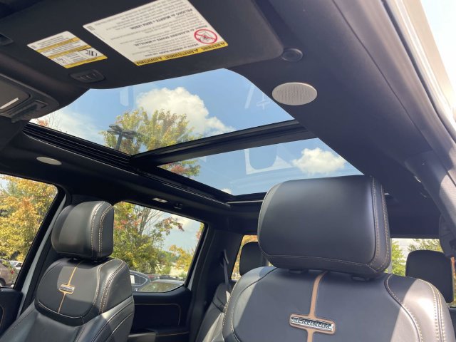 Certified 2024 Ford F250 Platinum AWD/4WD image 18