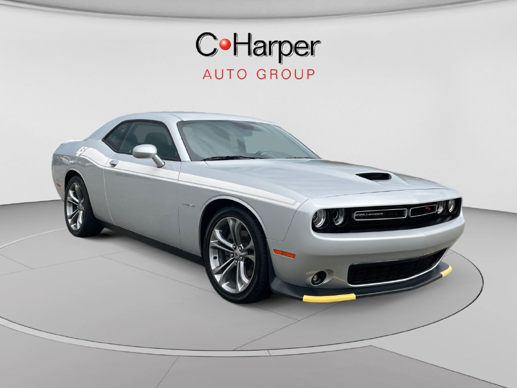 Used 2020 Dodge Challenger R/T RWD image 1