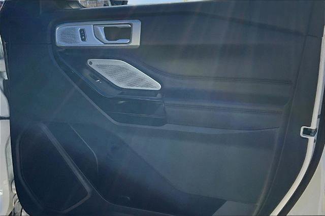 Certified 2023 Ford Explorer Platinum w/ Technology Package image 23