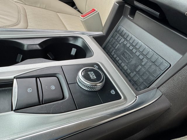 Certified 2022 Ford Explorer Platinum w/ Technology Package image 30