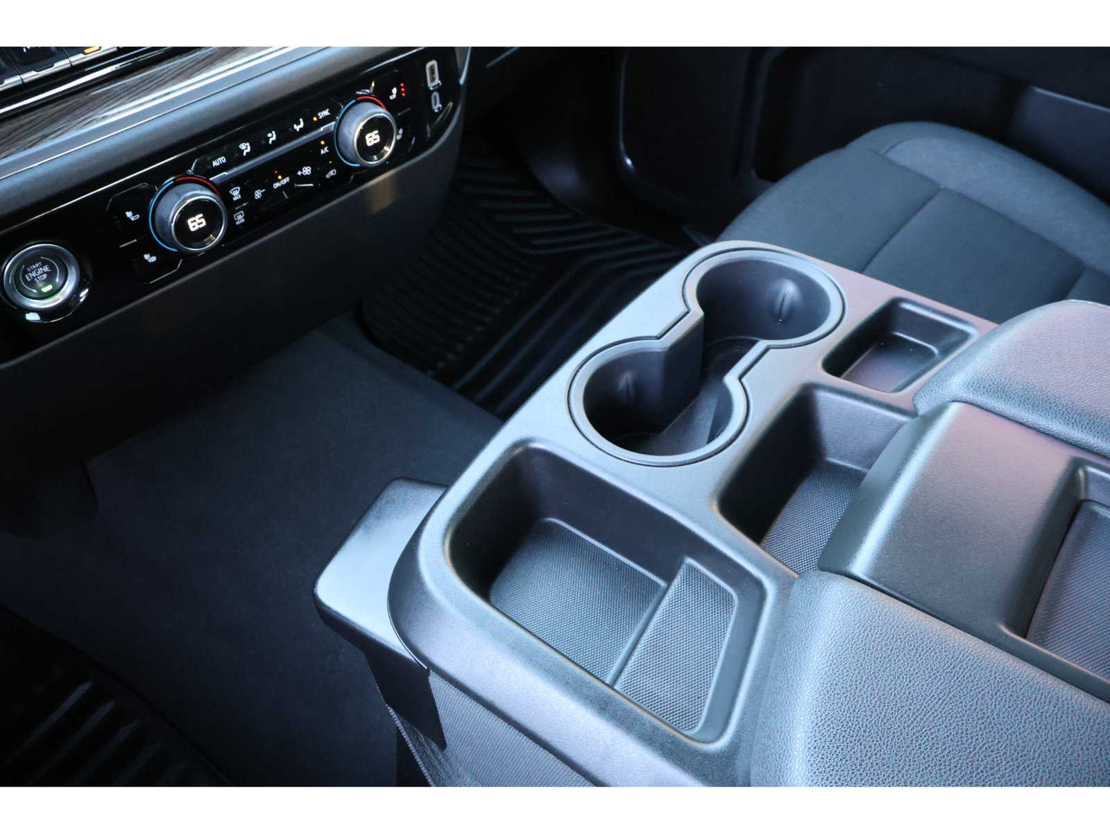 Used 2024 Chevrolet Silverado 1500 LT RWD image 28