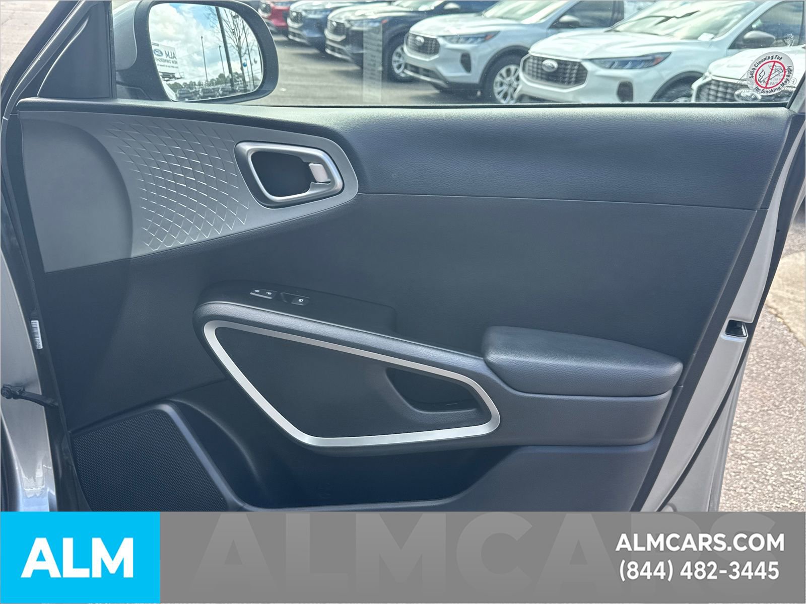 Used 2024 Kia Soul LX w/ Option Group 015 image 16